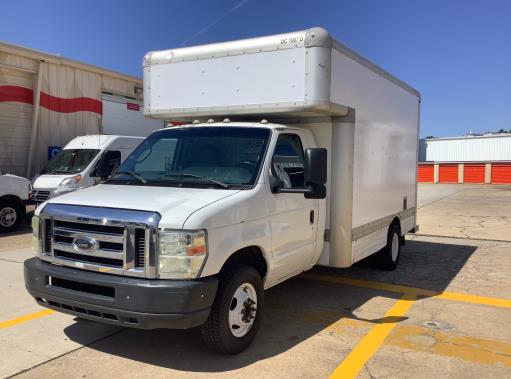 Used 2009 14 ' Box Truck for sale
