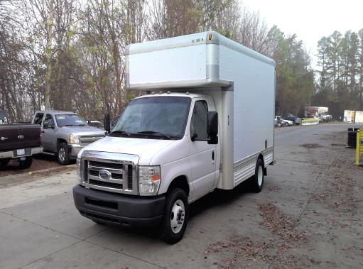 Used 2010 14 ' Box Truck for sale