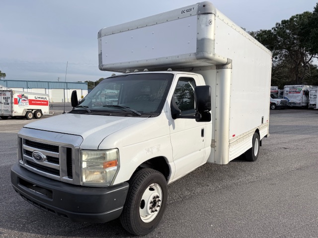 Used 2008 14 ' Box Truck for sale
