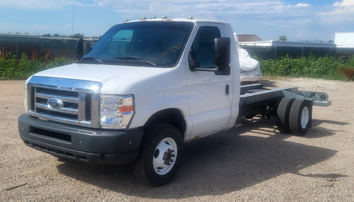 Used 2009 14 ' Cab and Chassis for sale