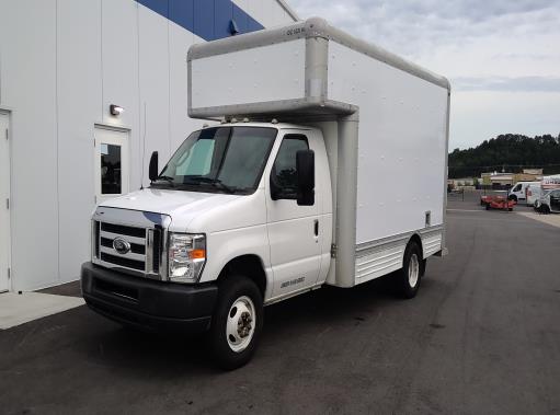 Used 2010 14 ' Box Truck for sale