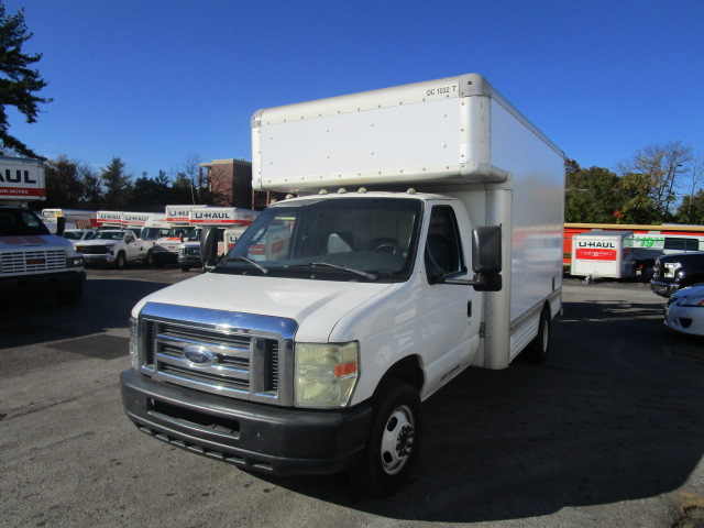 Used 2008 14 ' Box Truck for sale