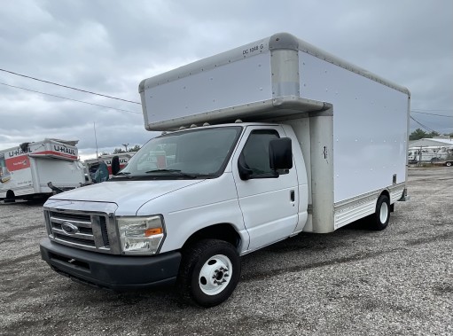 Used 2012 14 ' Box Truck for sale