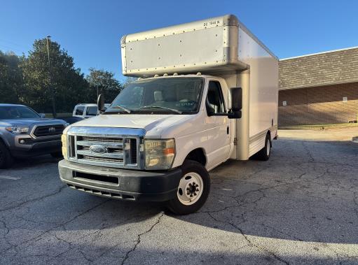 Used 2010 14 ' Box Truck for sale