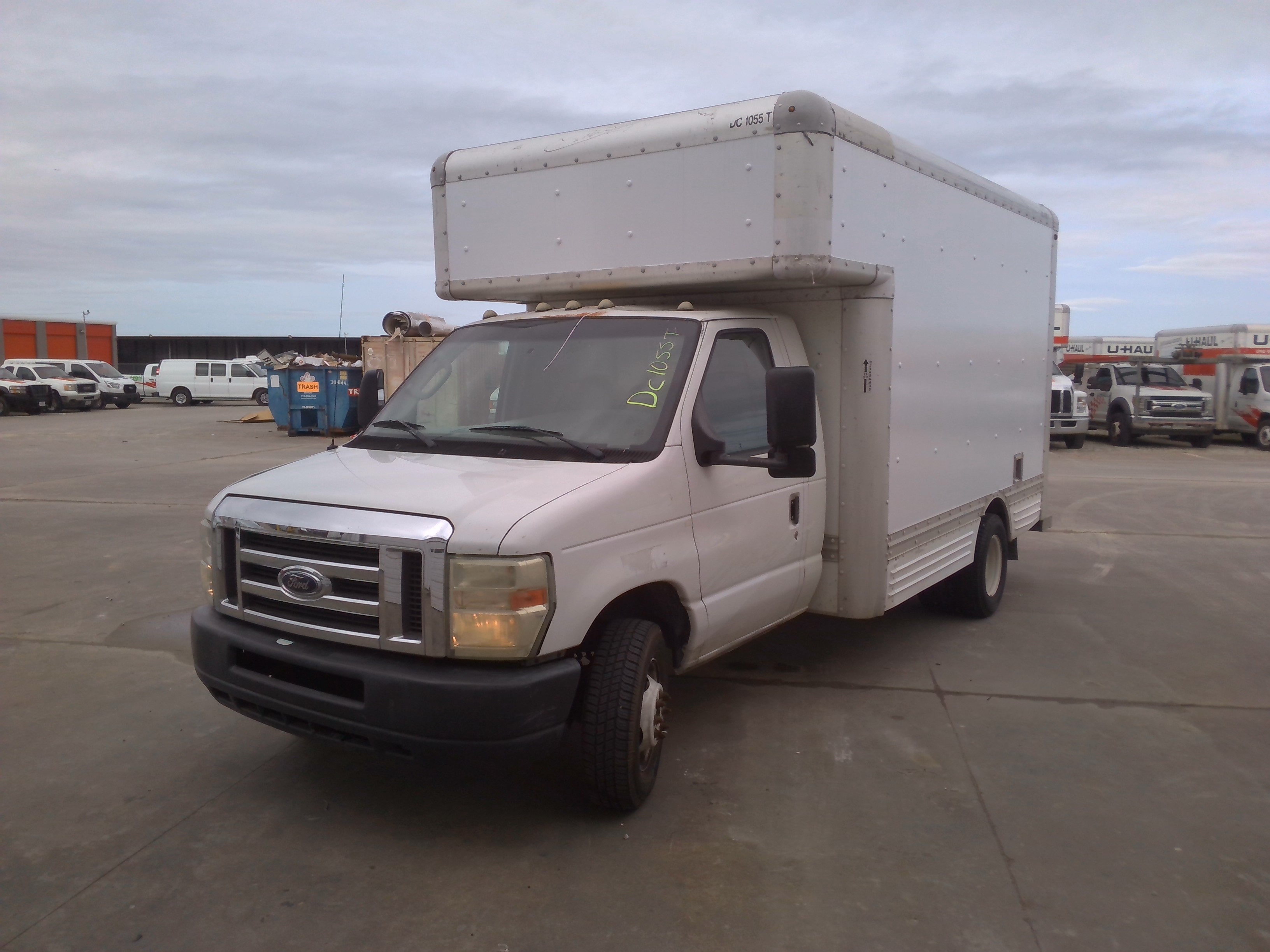 Used 2008 14 ' Box Truck for sale