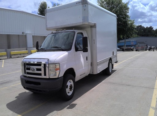 Used 2010 14 ' Box Truck for sale