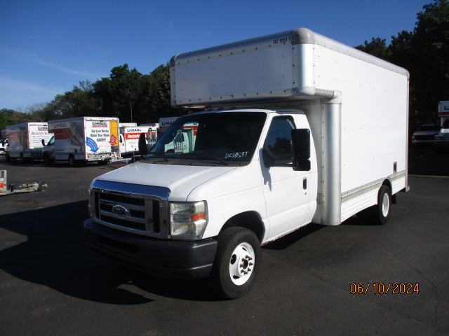 Used 2008 14 ' Box Truck for sale