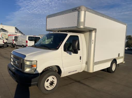 Used 2009 14 ' Box Truck for sale