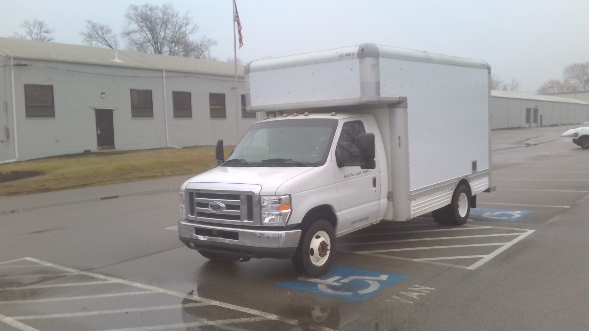 Used 2010 14 ' Box Truck for sale