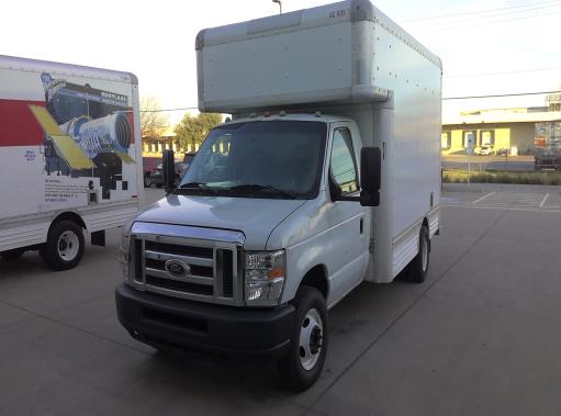 Used 2008 14 ' Box Truck for sale
