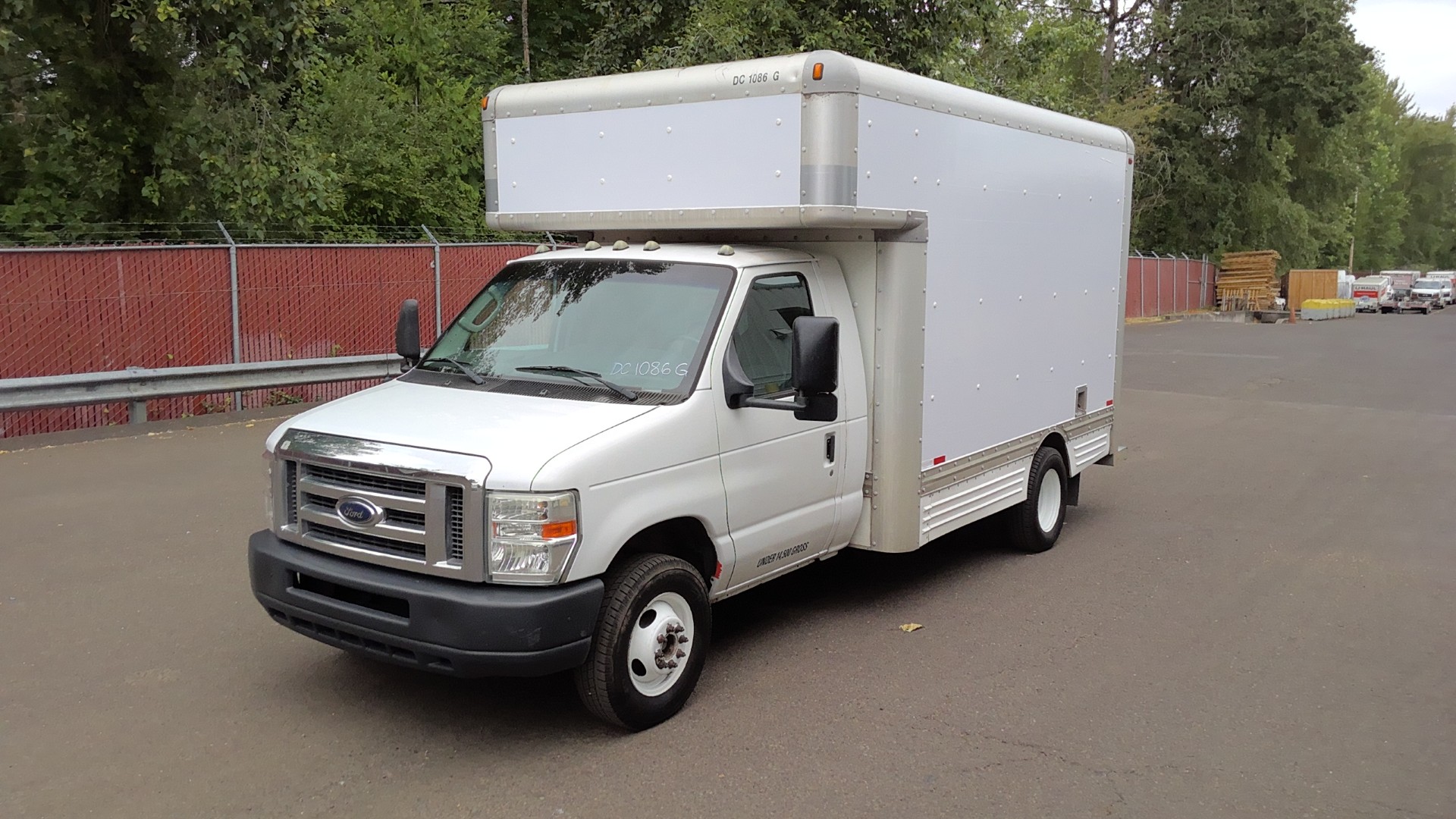 Used 2012 14 ' Box Truck for sale