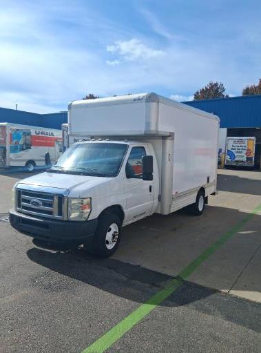 Used 2009 14 ' Box Truck for sale