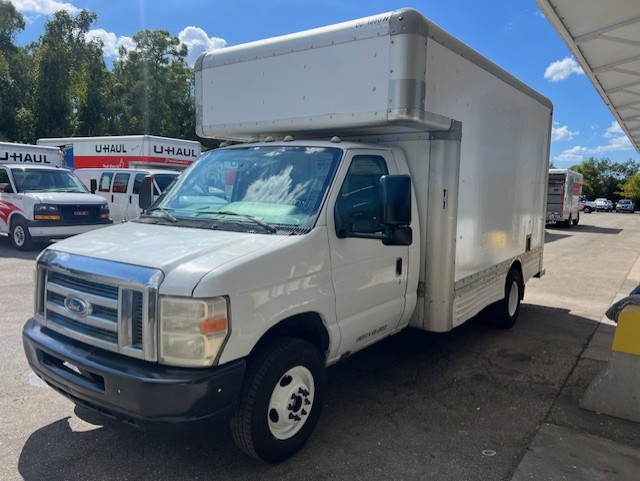 Used 2010 14 ' Box Truck for sale