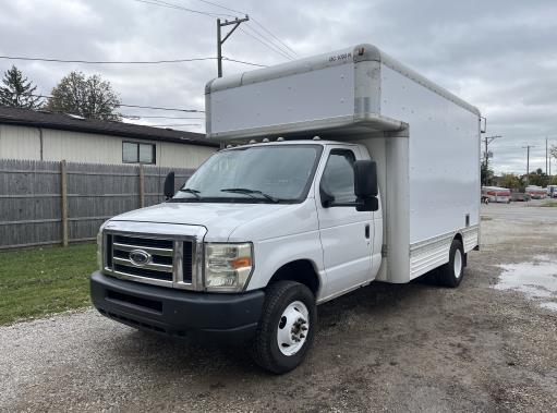 Used 2010 14 ' Box Truck for sale
