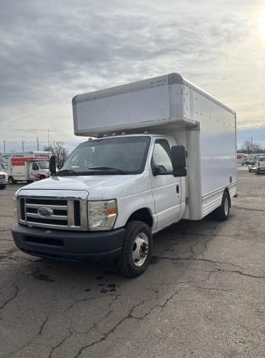 Used 2010 14 ' Box Truck for sale