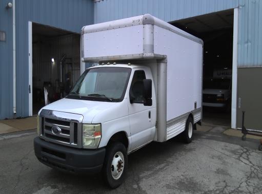 Used 2008 14 ' Box Truck for sale