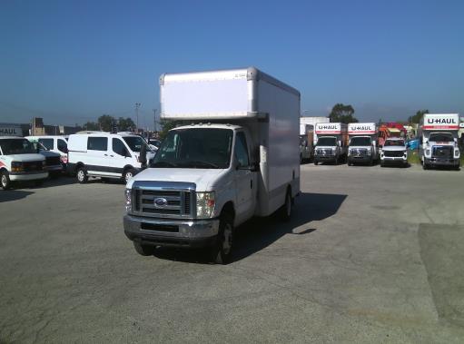 Used 2009 14 ' Box Truck for sale