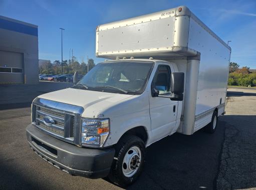 Used 2010 14 ' Box Truck for sale
