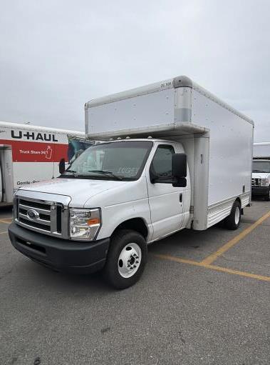 Used 2008 14 ' Box Truck for sale