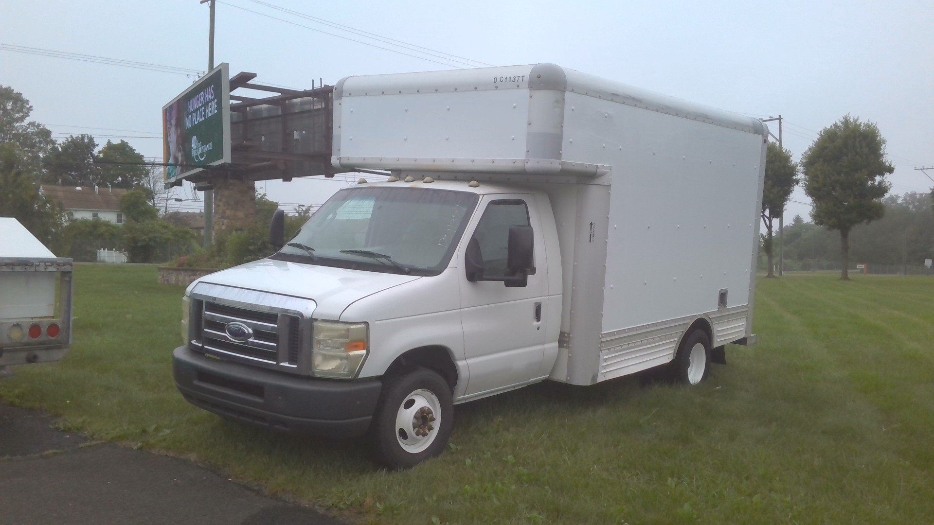 Used 2008 14 ' Box Truck for sale