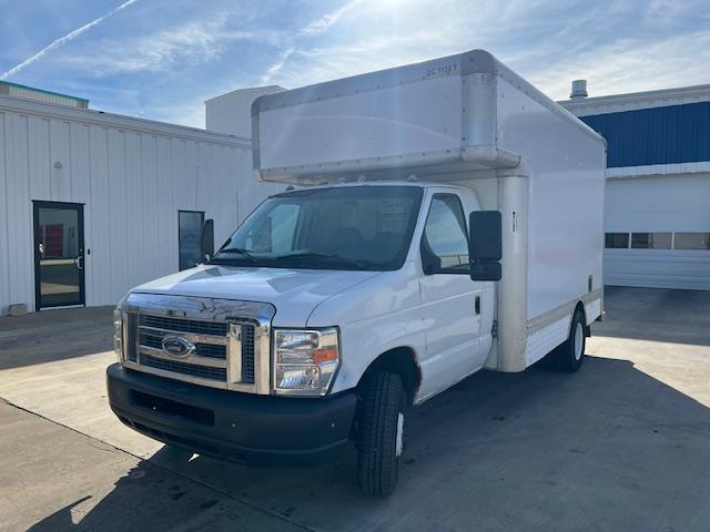 Used 2008 14 ' Box Truck for sale