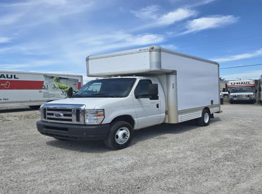 Used 2009 14 ' Box Truck for sale