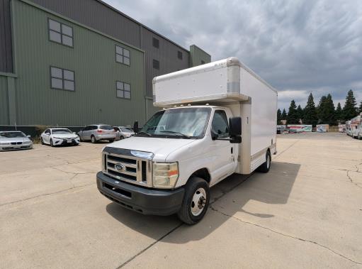 Used 2009 14 ' Box Truck for sale