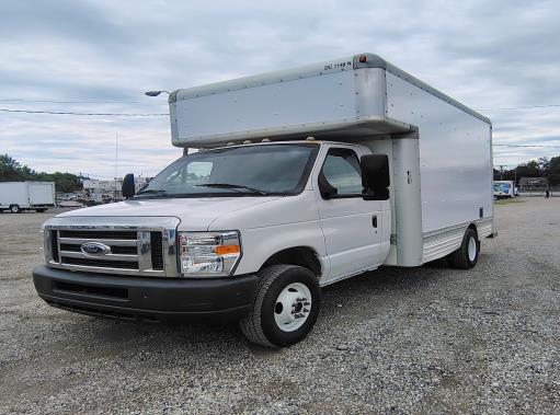 Used 2010 14 ' Box Truck for sale