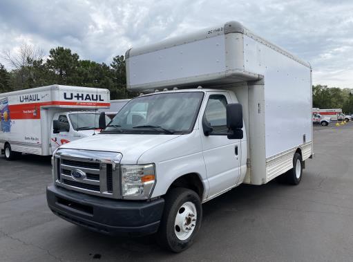 Used 2009 14 ' Box Truck for sale