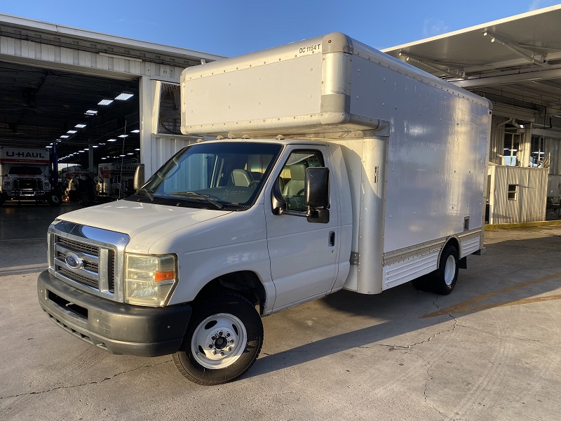 Used 2008 14 ' Box Truck for sale
