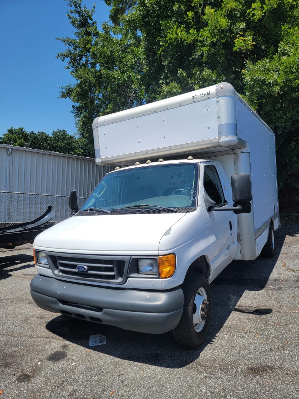 Used 2006 14 ' Box Truck for sale