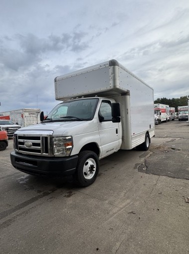 Used 2014 14 ' Box Truck for sale