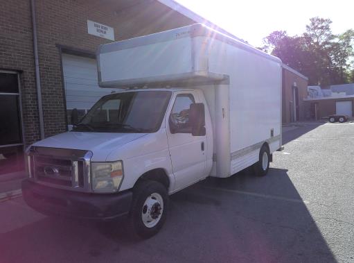 Used 2010 14 ' Box Truck for sale
