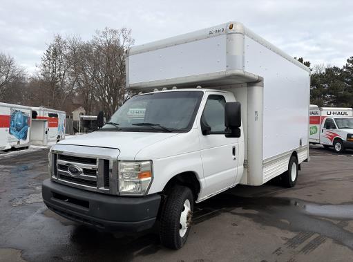 Used 2009 14 ' Box Truck for sale