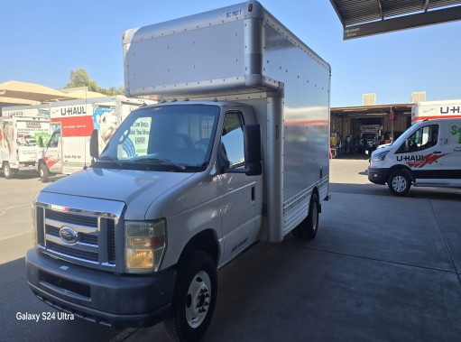 Used 2008 14 ' Box Truck for sale