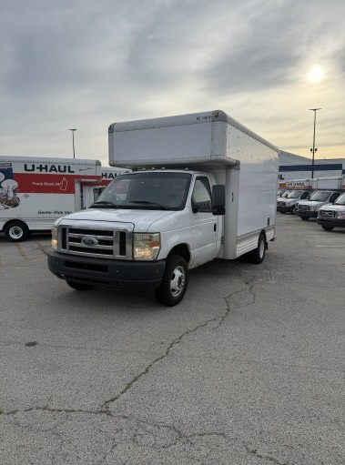 Used 2010 14 ' Box Truck for sale