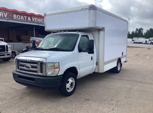 Used 2012 14 ' Box Truck for sale