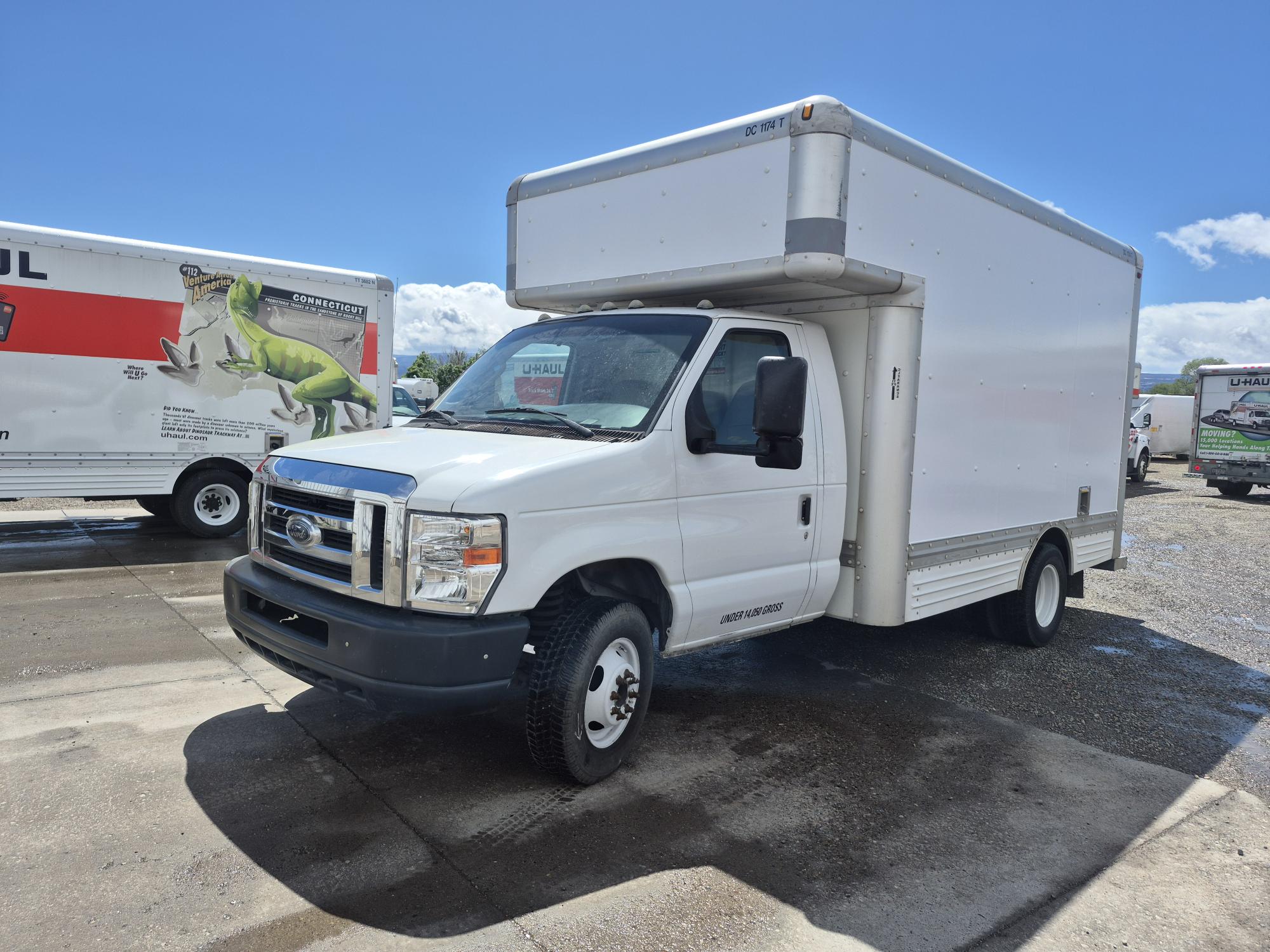 Used 2008 14 ' Box Truck for sale
