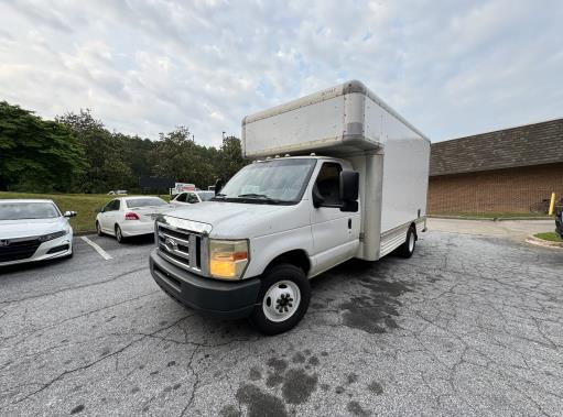 Used 2008 14 ' Box Truck for sale