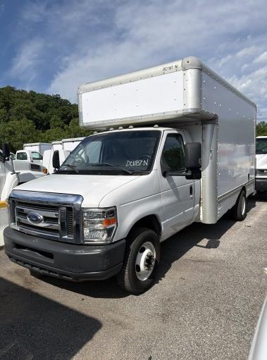 Used 2010 14 ' Box Truck for sale