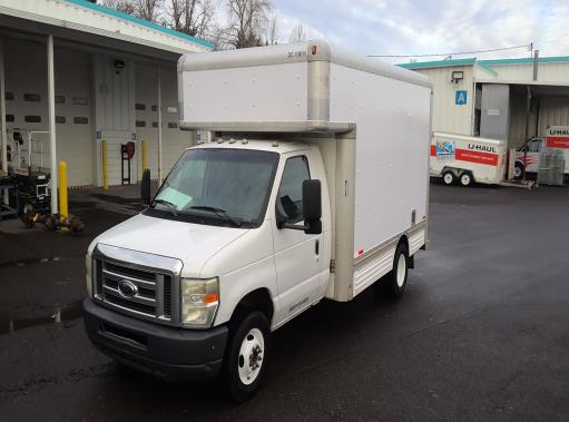 Used 2010 14 ' Box Truck for sale