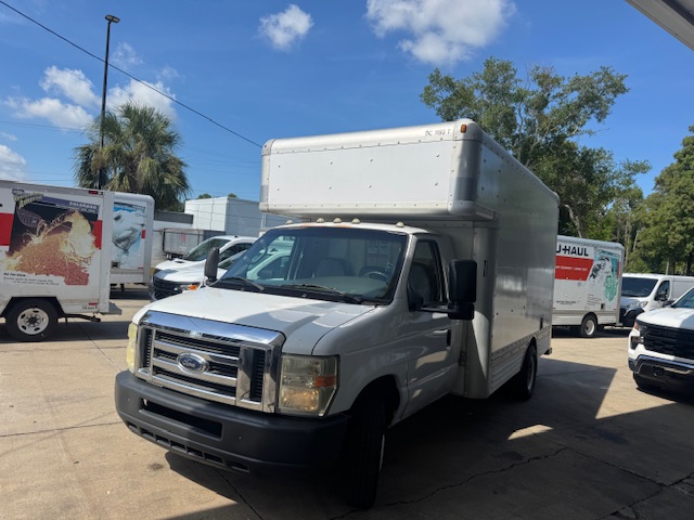 Used 2008 14 ' Box Truck for sale