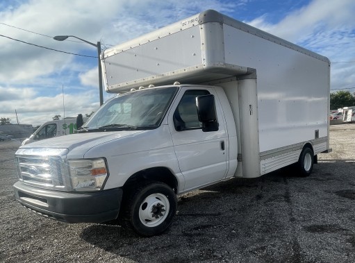 Used 2012 14 ' Box Truck for sale