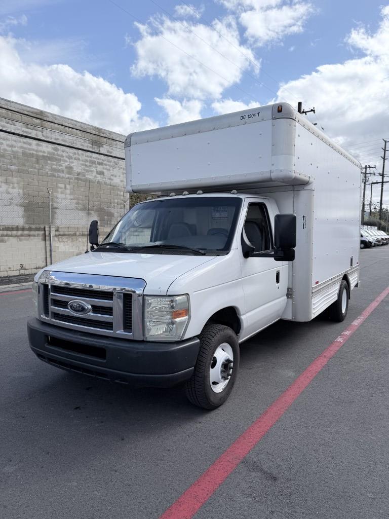 Used 2008 14 ' Box Truck for sale