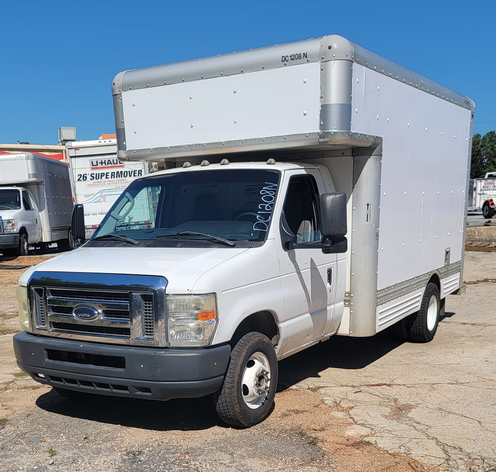 Used 2010 14 ' Box Truck for sale