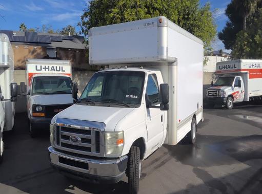 Used 2010 14 ' Box Truck for sale