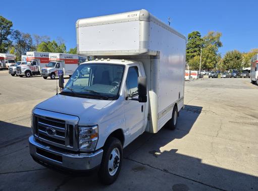 Used 2010 14 ' Box Truck for sale