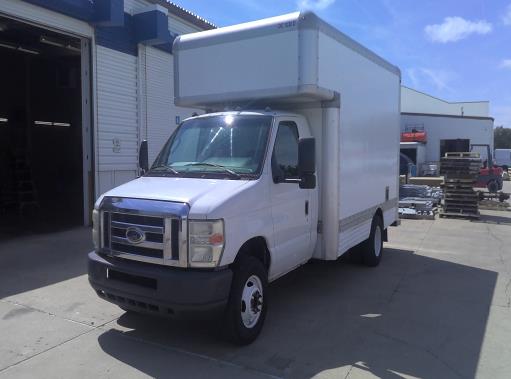 Used 2009 14 ' Box Truck for sale