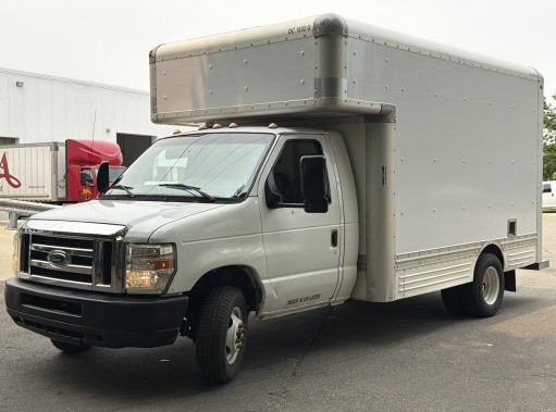 Used 2012 14 ' Box Truck for sale