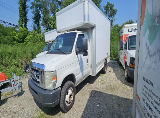 Used 2009 14 ' Box Truck for sale